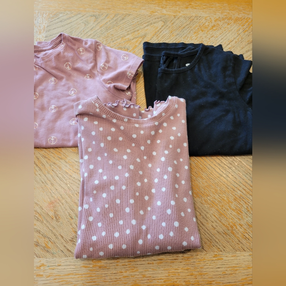 Old Navy Girls top bundle. XL 14/16